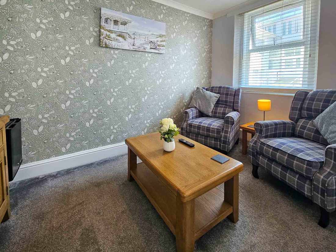 A Charming Boutique Guest House – Prime Brixham, Devon Coastal Location