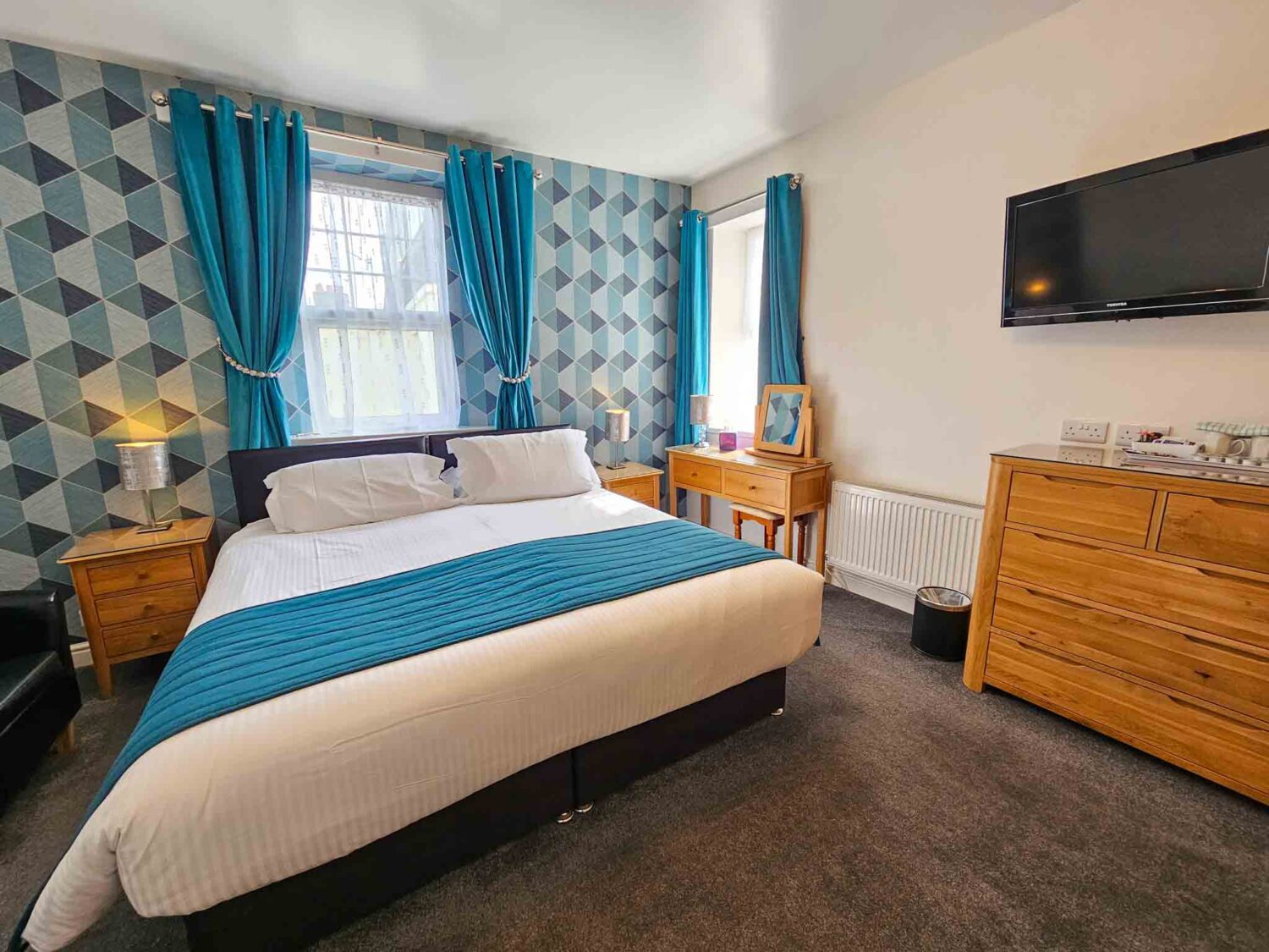 Hotel for sale in Paignton, Devon - Profitable 15-Bedroom En-Suite Hotel Near Beach & Town Centre