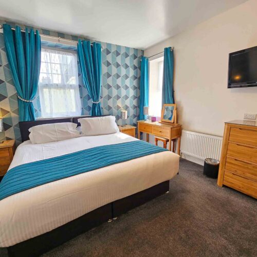 Hotel for sale in Paignton, Devon - Profitable 15-Bedroom En-Suite Hotel Near Beach & Town Centre