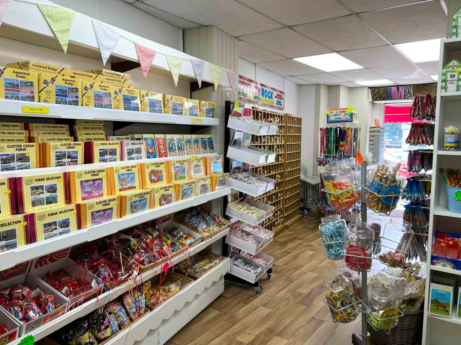 Retail store for sale in Br, Devon - conic Harbour front Confectionery business in Brixham – Turnkey Opportunity