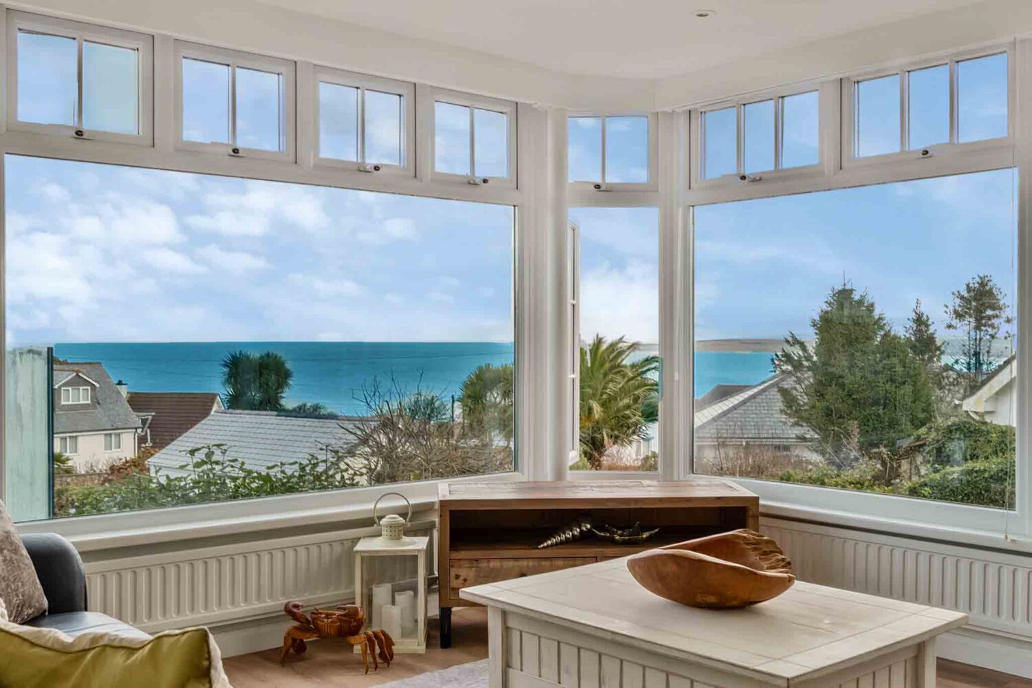 Hotel for sale in Carbis Bay, Cornwall - A beautifully presented detached 9-bedroom en-suite guest house