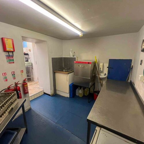 Holiday flat for sale in Torquay, Devon - A Successful Cafe with a 2 Bed Apartment Above in St Marychurch