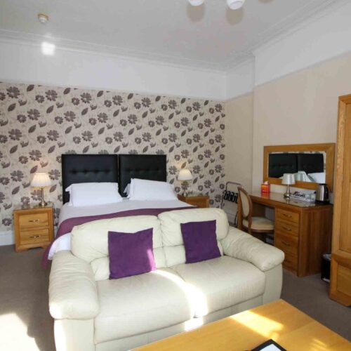 Hotel for sale in Paignton, Devon - Profitable 15-Bedroom En-Suite Hotel Near Beach & Town Centre