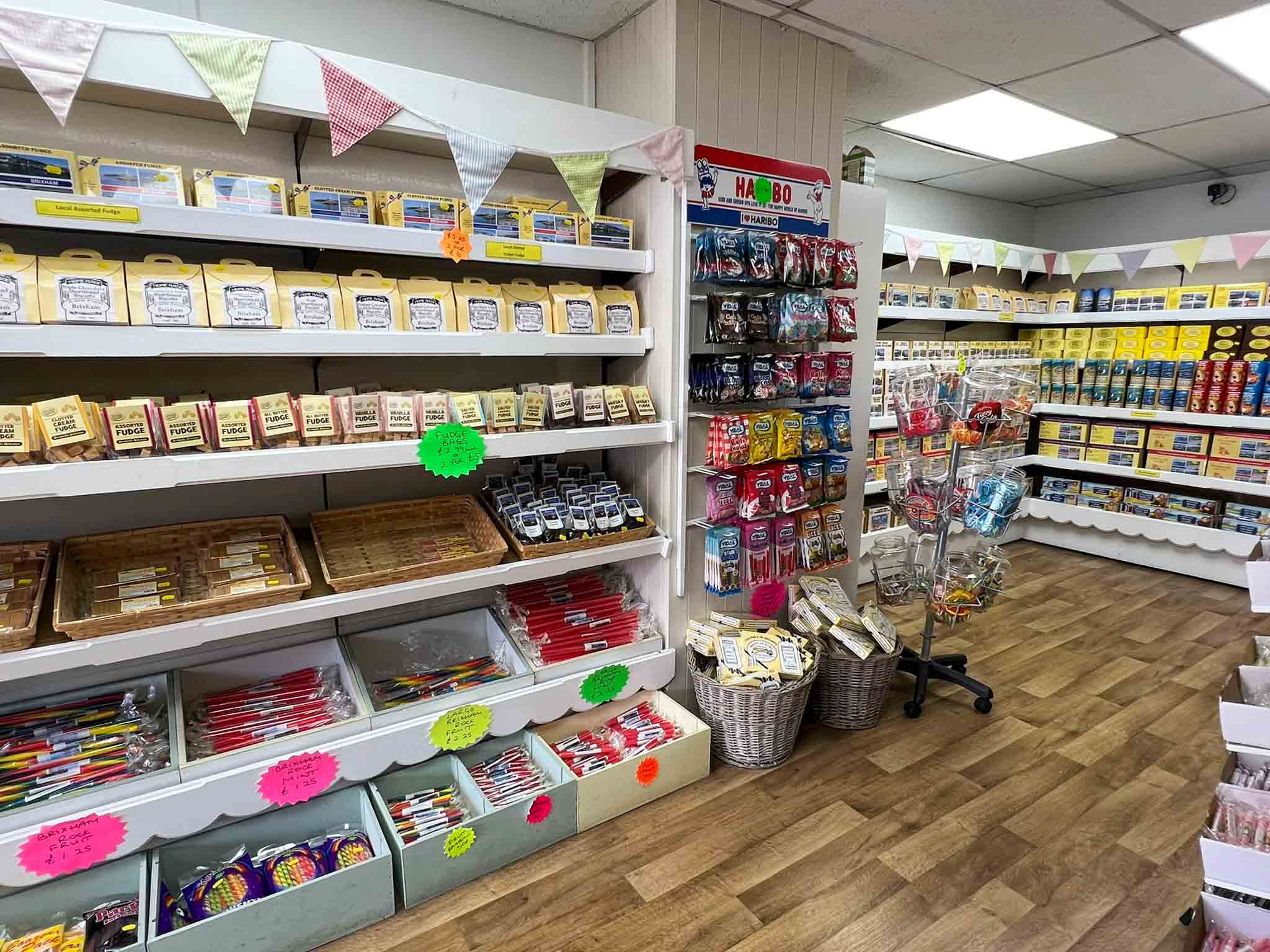 conic Harbour front Confectionery business in Brixham – Turnkey Opportunity