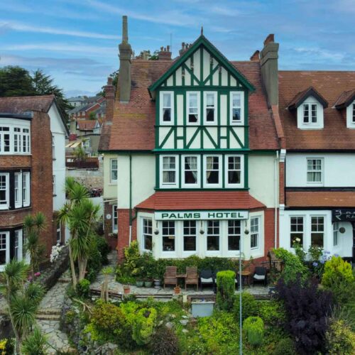 Thriving 9 En-Suite Guest House Near Torquay Marina
