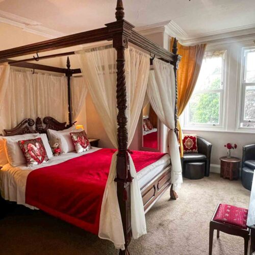 Thriving 9 En-Suite Guest House Near Torquay Marina