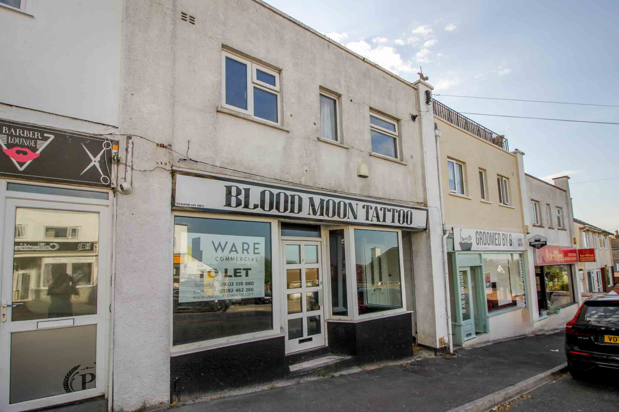 PROMINENT DOUBLE-FRONTED VACANT SHOP – GREAT VISABILITY – To Let