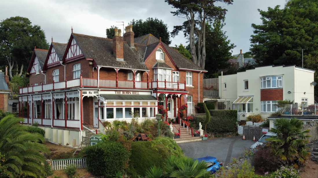 Exceptional Coastal Guest House Offering Up to 17 Bedrooms Across the Main Hotel, Villa and Lodge