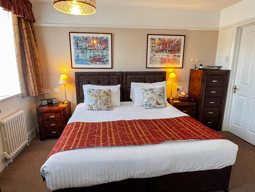 Exceptional Coastal Guest House Offering Up to 17 Bedrooms Across the Main Hotel, Villa and Lodge